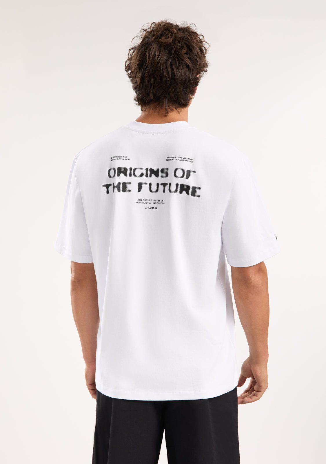 Origins T-Shirt White / Black