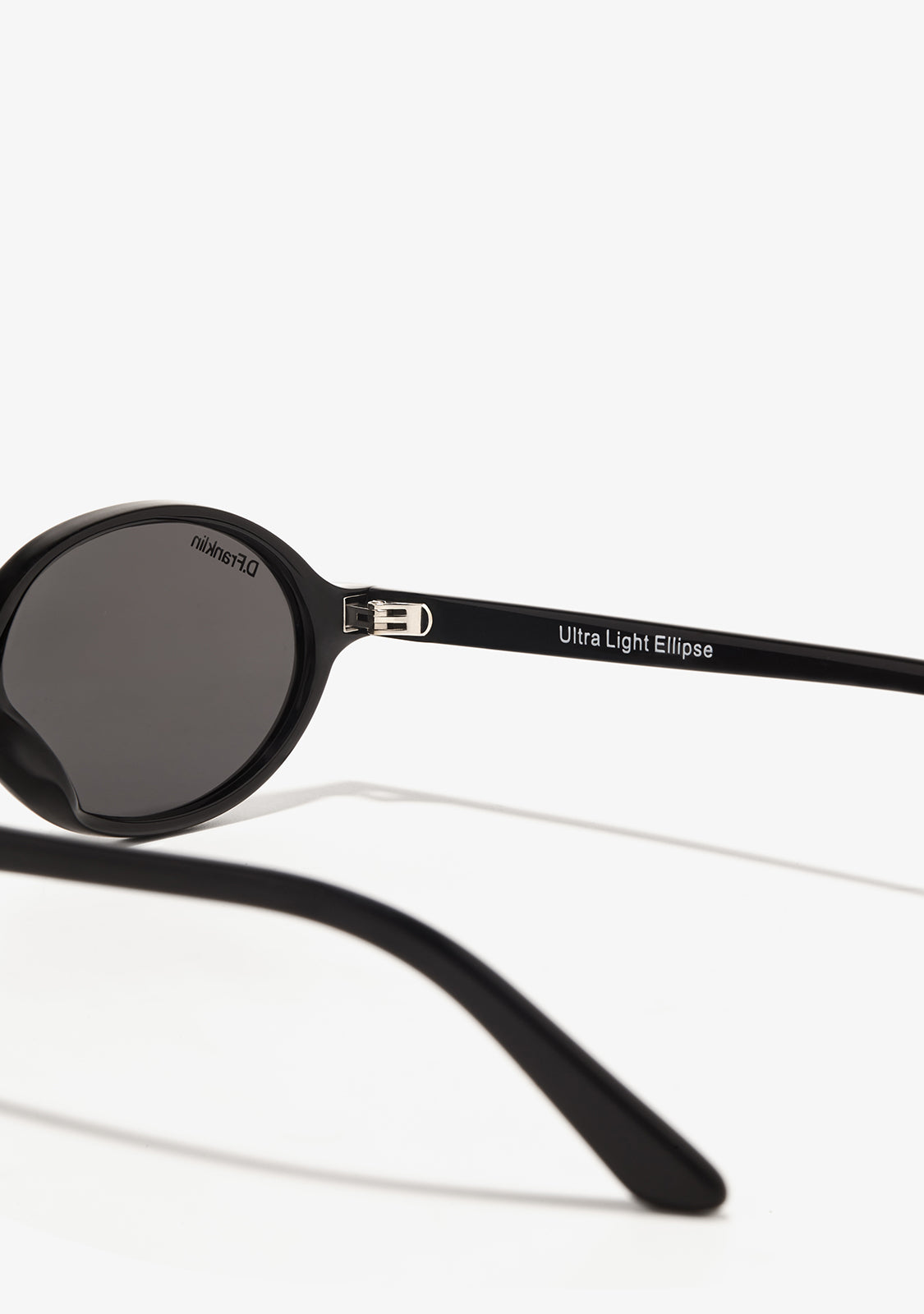 Ultra Light Ellipse Black / Black