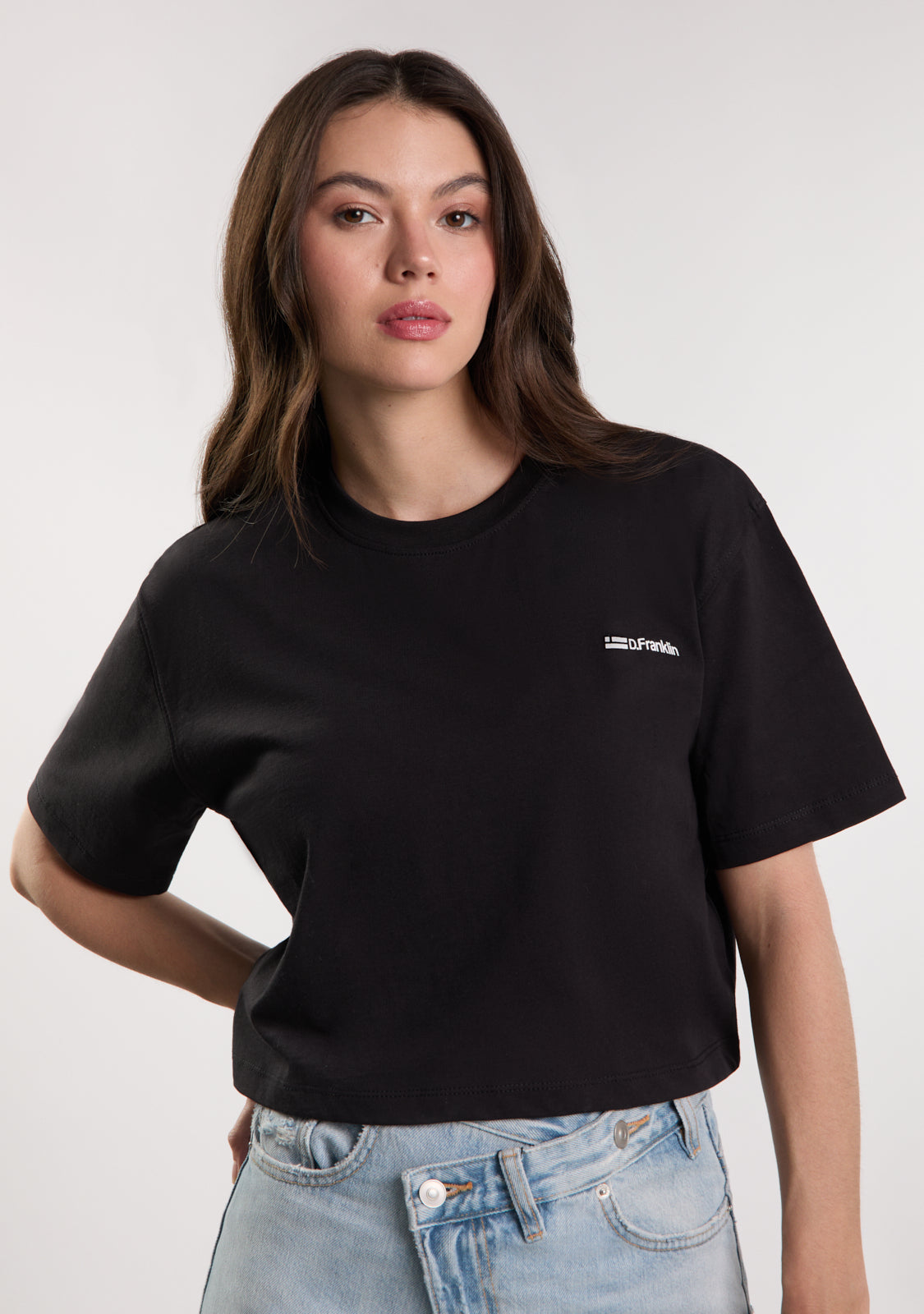 St. Denis Cropped T-Shirt Black / White