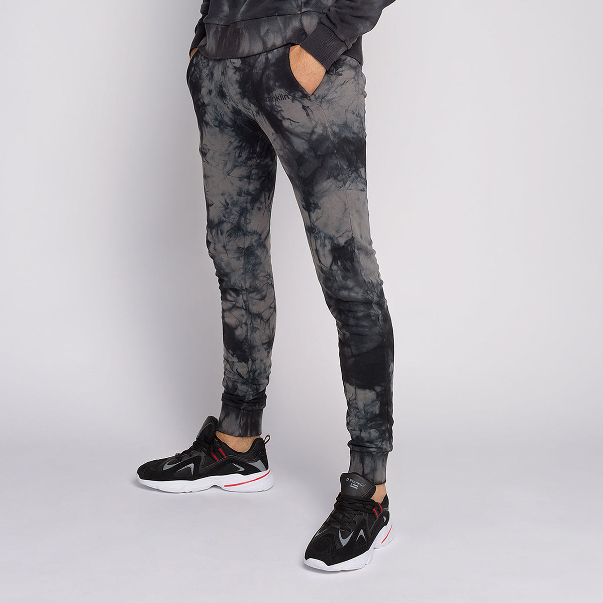 Jogger Basic Tie Dye Black