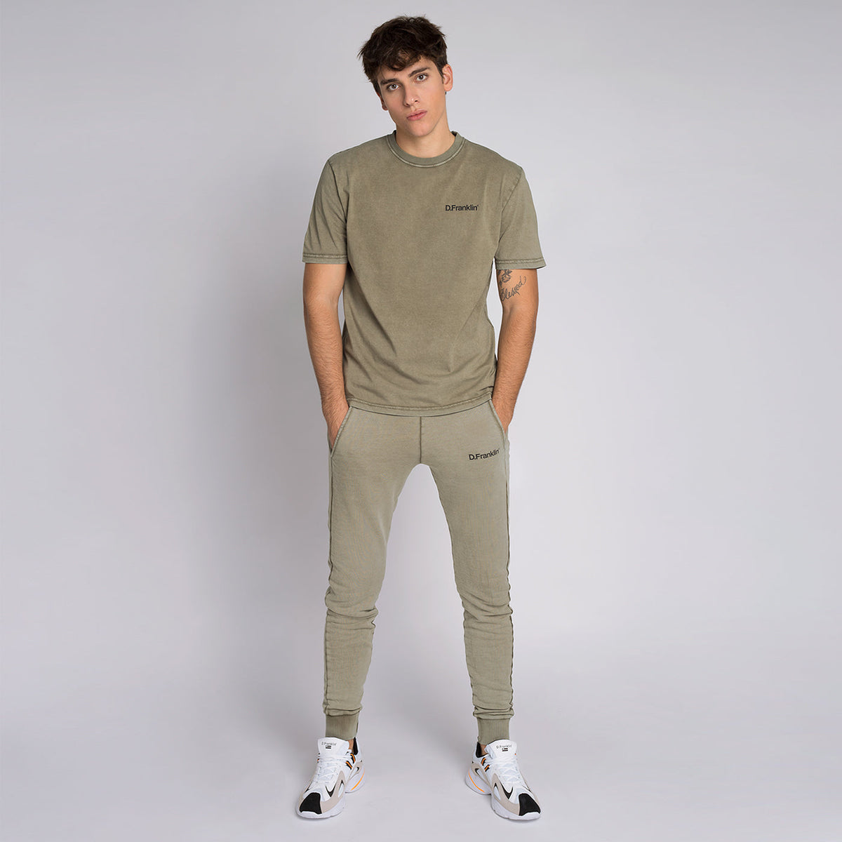 Jogger Basic Khaki